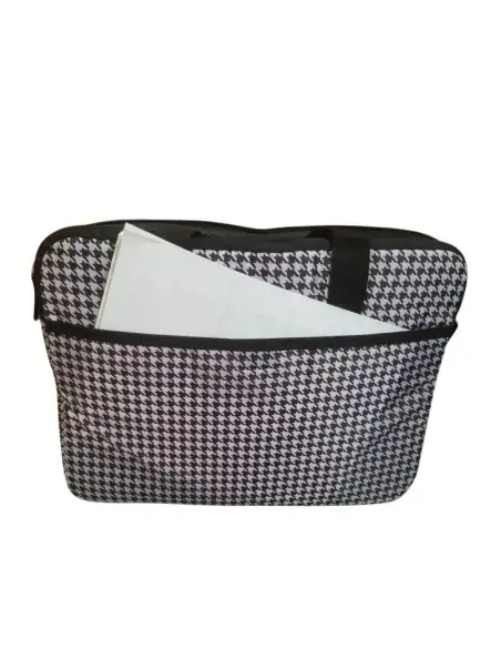 A Tres Click | Funda Para Portatil 14" Con Bolsillo Externo $ 16.640 $ 13.983 Generic Accesorios 