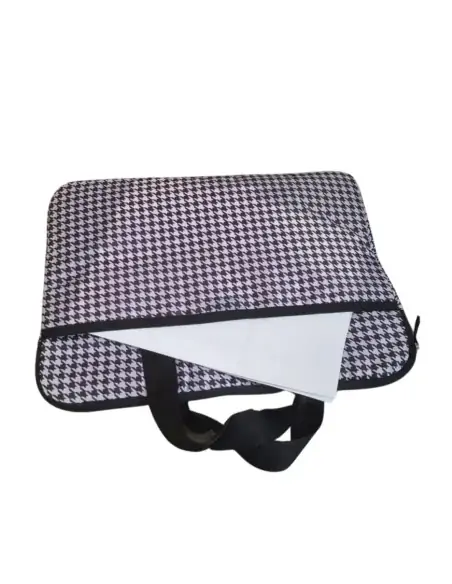 A Tres Click | Funda Para Portatil 14" Con Bolsillo Externo $ 16.640 $ 13.983 Generic Accesorios 