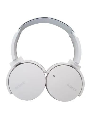 A Tres Click | Diadema Bluetooth Extra Bass MDR-XB650BT Blanca $&nbsp;71.900 $&nbsp;44.711 Generic Audífonos 
