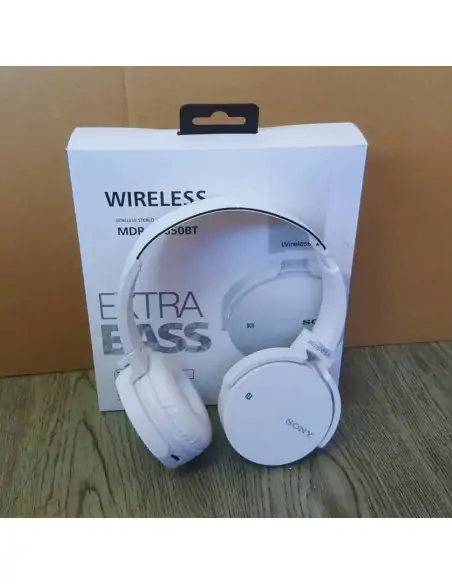 A Tres Click | Diadema Bluetooth Extra Bass MDR-XB650BT Blanca $ 71.900 $ 44.711 Generic Audífonos 