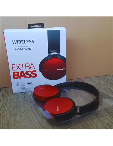 A Tres Click | Diadema Bluetooth Extra Bass MDR-XB650BT Roja $&nbsp;71.900 $&nbsp;45.315 Generic Audífonos 