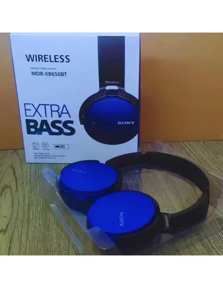 A Tres Click | Diadema Bluetooth Extra Bass MDR-XB650BT Azul $ 71.900 $ 44.711 Generic Audífonos 