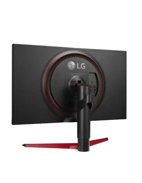 A Tres Click | Computador AMD Ryzen 5, Monitor Gamer LG 27gl650f 27", Fuente Gamemax Vp-600-RGB, Memoria HP V8 RGB DDR4 8GB, GTX 1650 $ 6.599.900 $ 4.436.908 Gamemax Computadores de Escritorio 