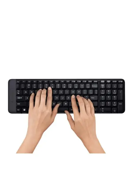 A Tres Click | Combo de teclado y mouse Inalambrico Logitech MK220 $ 122.900 $ 75.392 Logitech Teclados y Mouse 