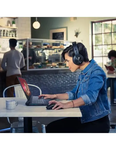 A Tres Click | Portátil Lenovo IdeaPad Gaming 3 15IAH7 Intel Core I5 12450H, 8GB, 512GB SSD, 15.6" RTX 3050, Windows 11 Home $ 5.969.900 $ 3.581.940 Lenovo Portátiles Gamer 