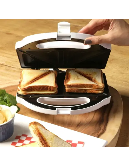 A Tres Click | Sanduchera Kalley dos puestos K-SM101 Blanco $ 92.900 $ 58.739 Kalley Cocina 7701023114356